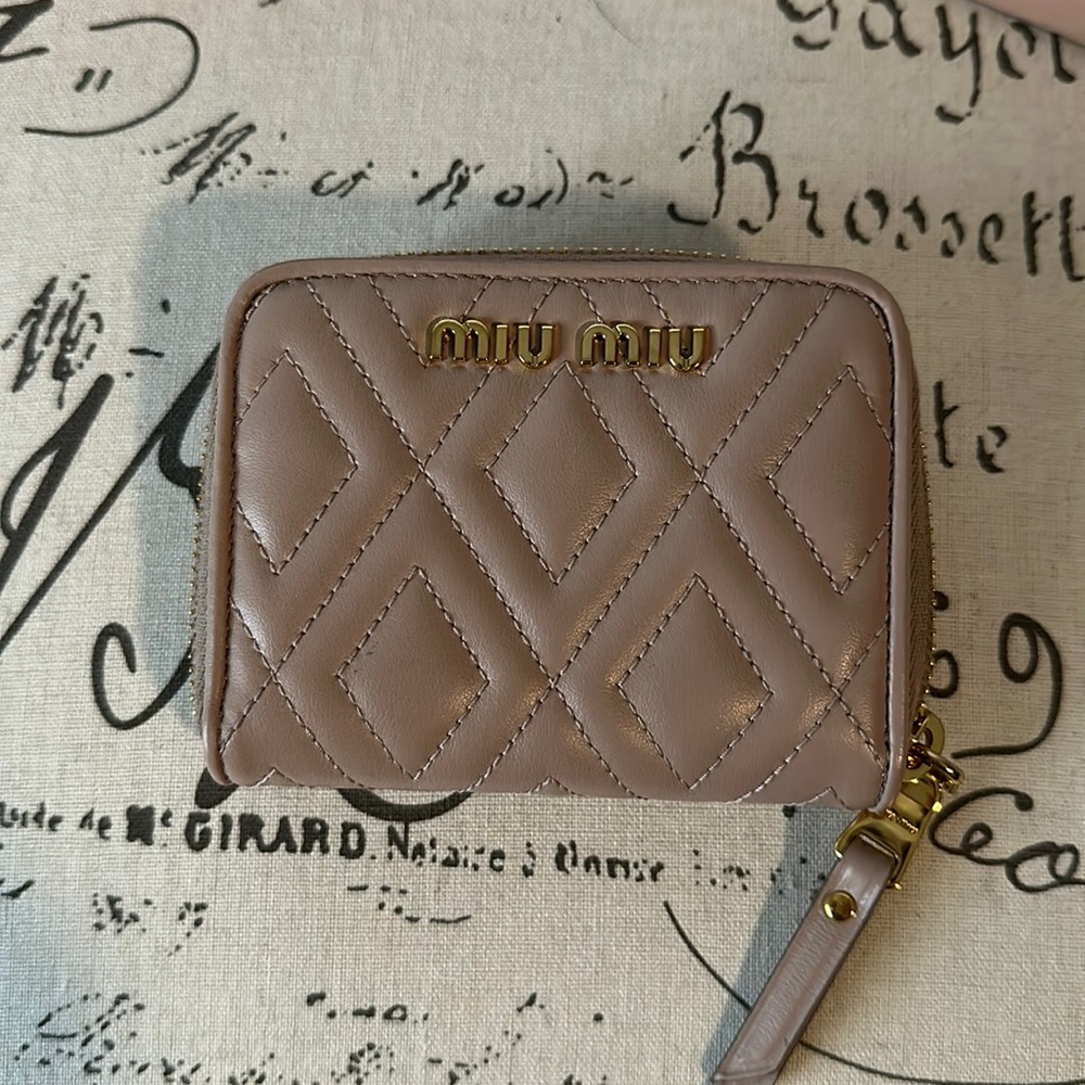 Miu miu wallet